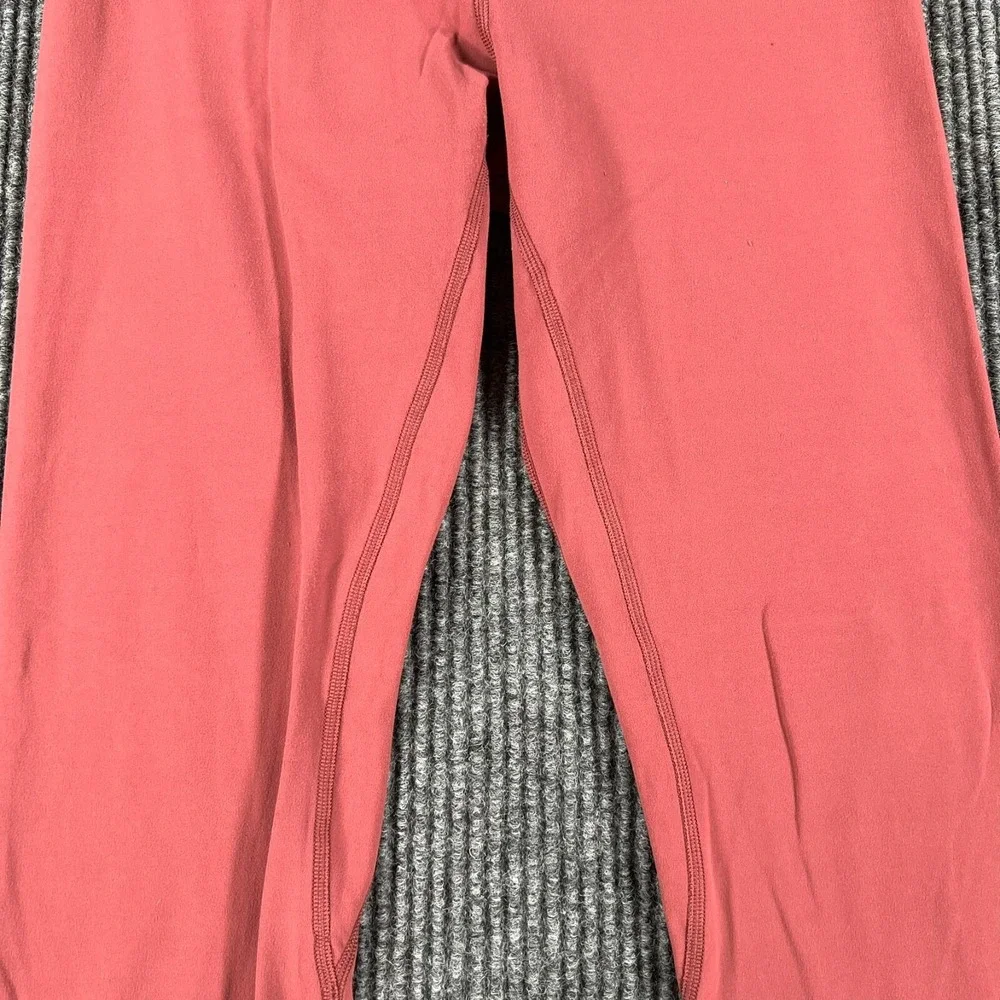 Lululemon Align Crip Leggings Womens Size 6 Pink Activewear Workout Casual Gym